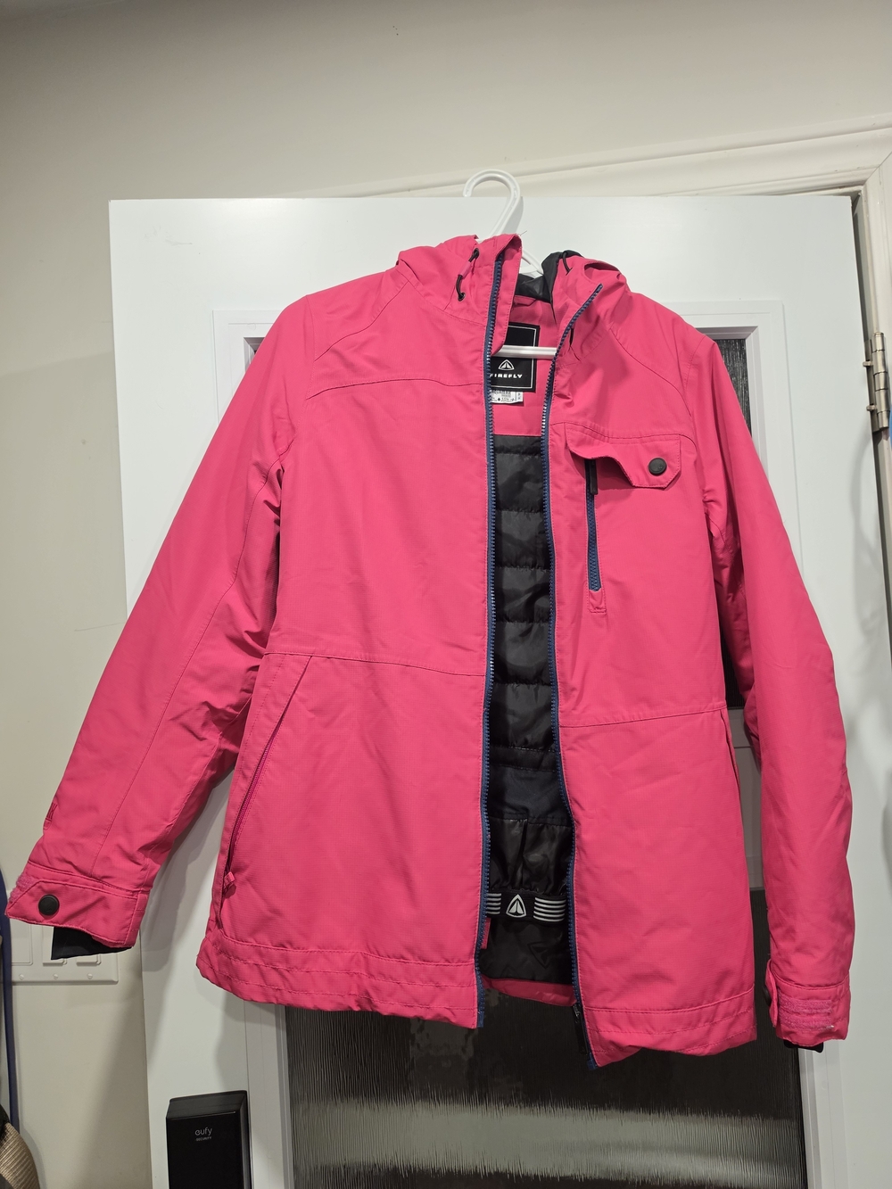 Women’s Bright Pink Insulated Ski Jacket with Hood